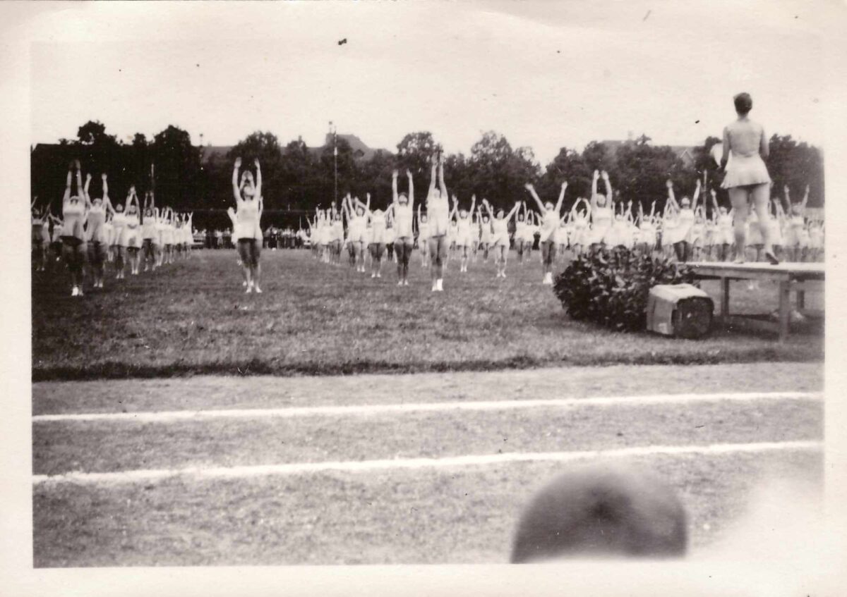 BIld: Kantonaler Turntag 1942 auf der Schützenmatte in Basel