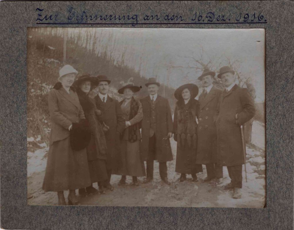 Bild: Gruppenbild aus dem Jahr 1916